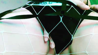 اباحي أحمر الشعر